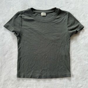 Grey Wilfred Aritzia Tee. Size XS.
